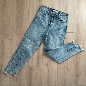 Cello Women's Distressed Ankle Jeans